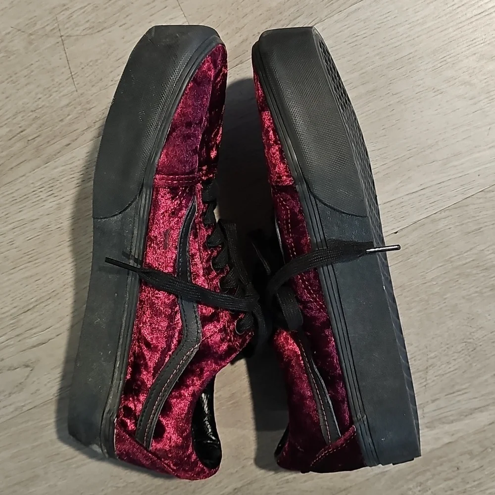 Vans Off The Wall Burnt Russet Maroon Crushed. Vans Velvet Maroon Sneakers - Picture 9 of 11